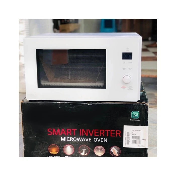 مایکروویو 42 لیتر  ال جی مدل MH8265DIS